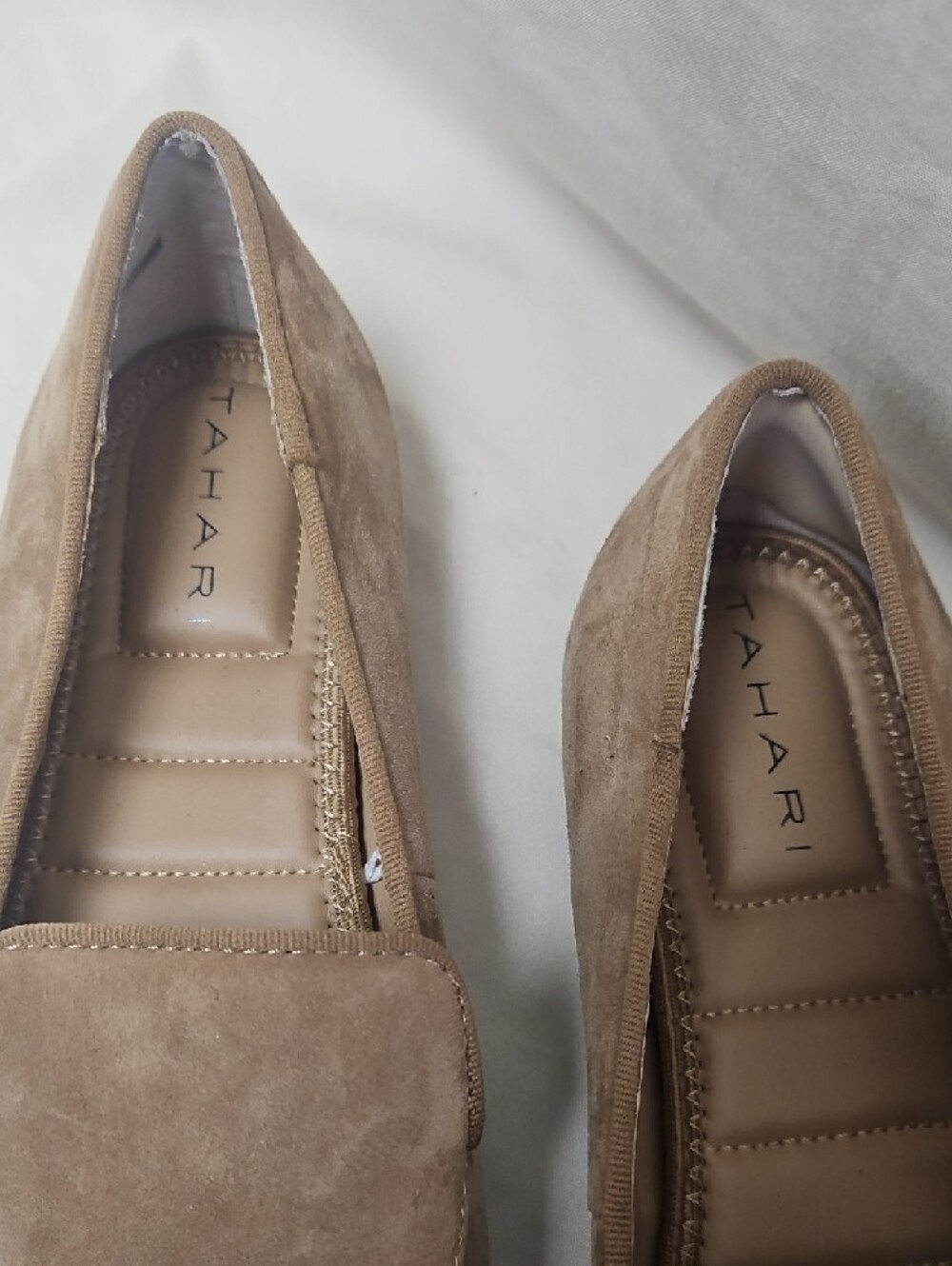 Tahari Stacey Women's Shoe in Tan - Picture 2 of 10